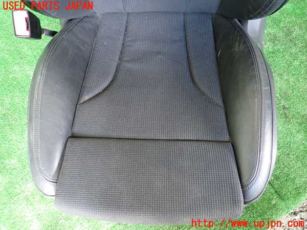 1UPJ-9236167065]アウディ・Q5(8RCDNF)助手席シート 中古_4