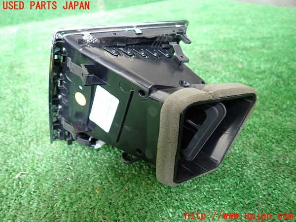 1UPJ-9236167526]アウディ・Q5(8RCDNF)エアコン吹き出し口1 (右) 中古_2