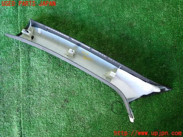 1UPJ-9236167655]アウディ・Q5(8RCDNF)右フロントピラートリム 中古_2