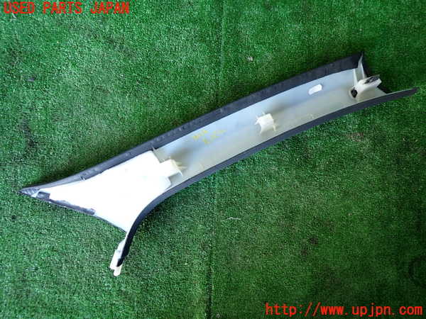 1UPJ-9236167660]アウディ・Q5(8RCDNF)左フロントピラートリム 中古_2