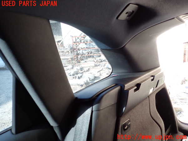 1UPJ-9236167675]アウディ・Q5(8RCDNF)右リアピラートリム 中古_2