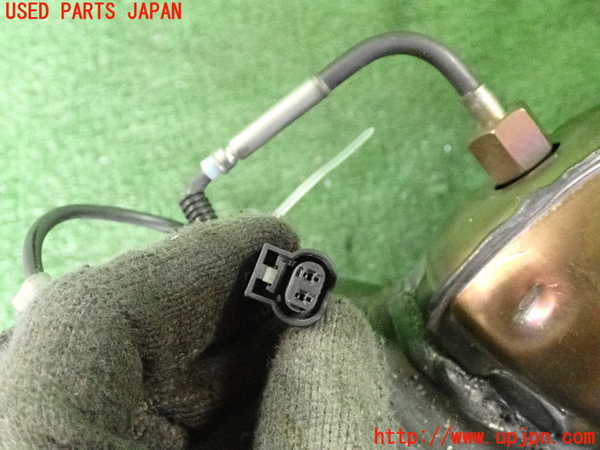 2UPJ-9236172661]ベンツ C220 d W205(205004)触媒1 中古_5