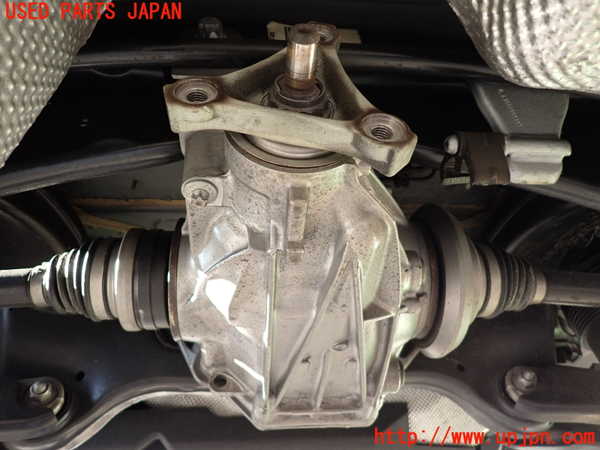 2UPJ-9236174355]ベンツ C220 d W205(205004)リアデフ 中古_3