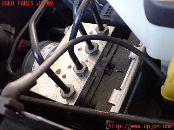 2UPJ-9236174040]ベンツ C220 d W205(205004)ABSアクチュエーター 中古_2