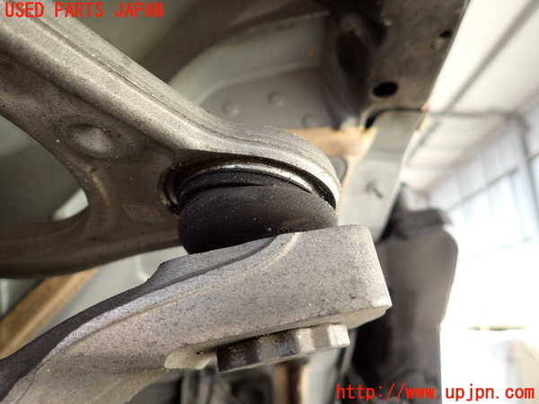2UPJ-9236175136]ベンツ C220 d W205(205004)左フロントアッパーアーム1 中古_3
