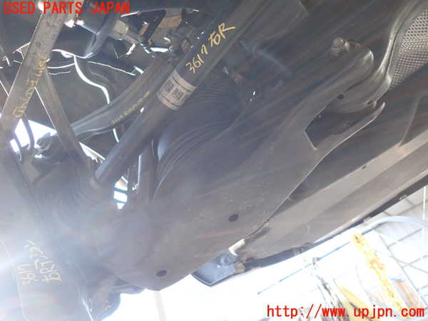 2UPJ-9236175205]ベンツ C220 d W205(205004)右リアロアアーム2 中古_2