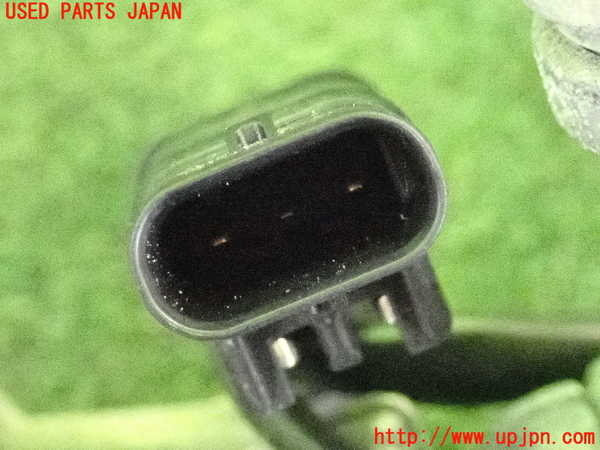 2UPJ-9236176025]ベンツ C220 d W205(205004)エアコンコンプレッサー 中古_4