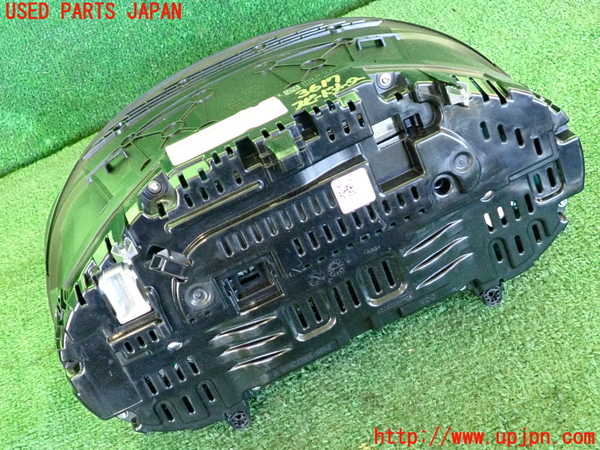 2UPJ-9236176170]ベンツ C220 d W205(205004)スピードメーター 中古_2