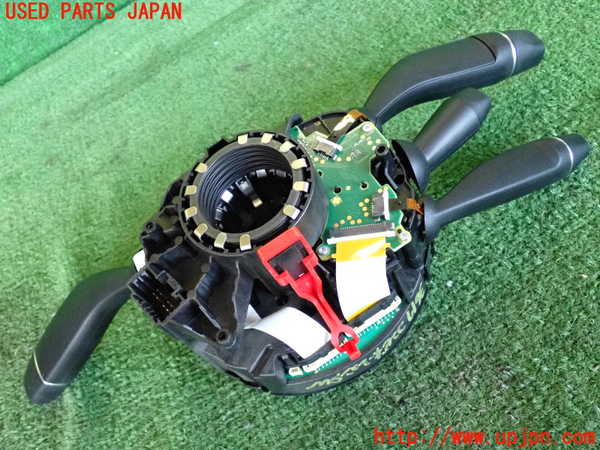 2UPJ-9236176720]ベンツ C220 d W205(205004)コンビネーションスイッチ 中古_2