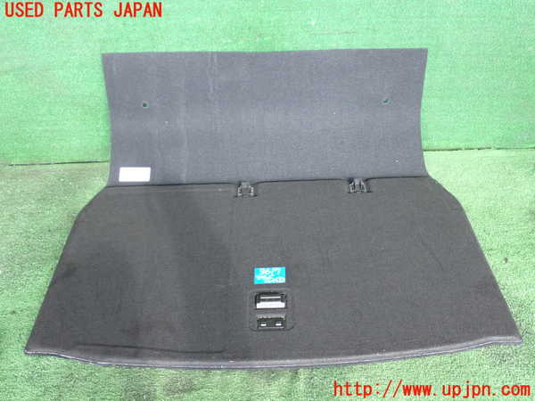 2UPJ-9236177771]ベンツ C220 d W205(205004)ラゲッジトレイ1 中古_2