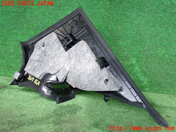 2UPJ-9236177680]ベンツ C220 d W205(205004)左リアピラートリム 中古_2