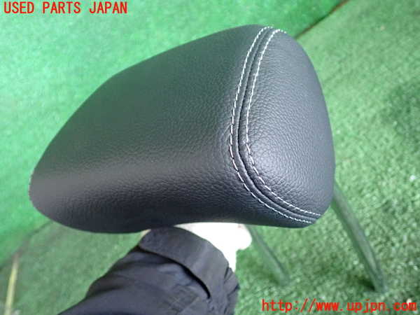 2UPJ-9236177150]ベンツ C220 d W205(205004)右2列目ヘッドレスト 中古_2