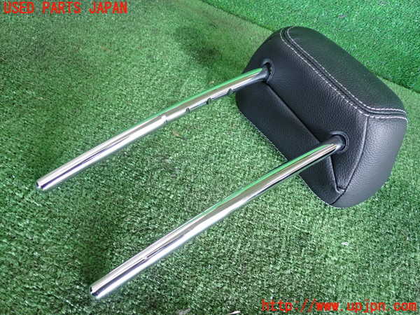 2UPJ-9236177150]ベンツ C220 d W205(205004)右2列目ヘッドレスト 中古_3