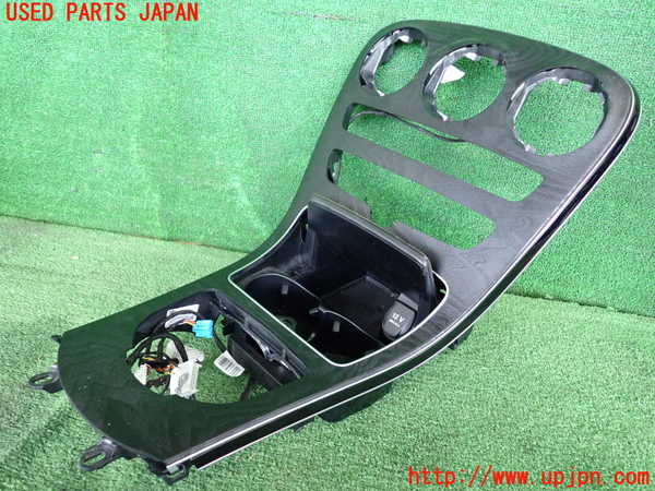 2UPJ-9236177691]ベンツ C220 d W205(205004)内装トリム類1 中古_3