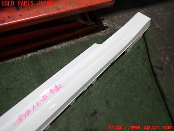 2UPJ-9236181390]BMW M4 クーペ(3C30)(F82)右サイドステップ 中古_2