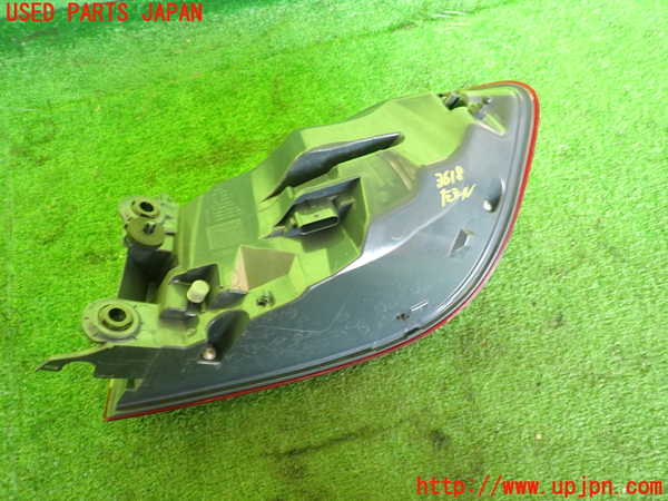 2UPJ-9236181536]BMW M4 クーペ(3C30)(F82)左テールランプ 中古_2