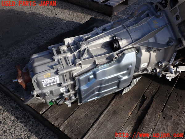 2UPJ-9236183010]BMW M4 クーペ(3C30)(F82)ミッション AT S55B30A 中古_2