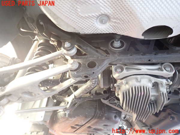 2UPJ-9236185295]BMW M4 クーペ(3C30)(F82)リアメンバー 中古_3
