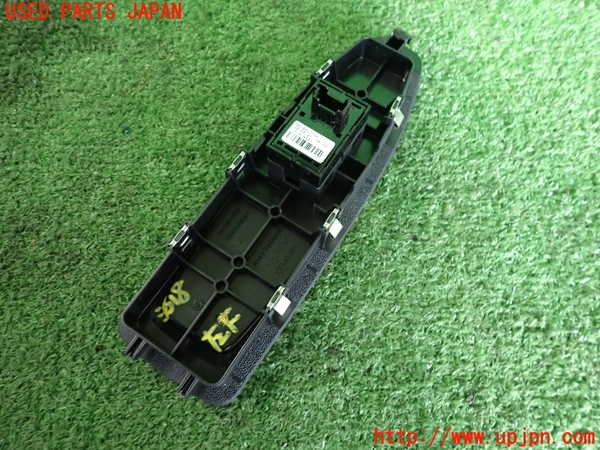 2UPJ-9236186245]BMW M4 クーペ(3C30)(F82)左パワーウィンドウスイッチ 中古_2