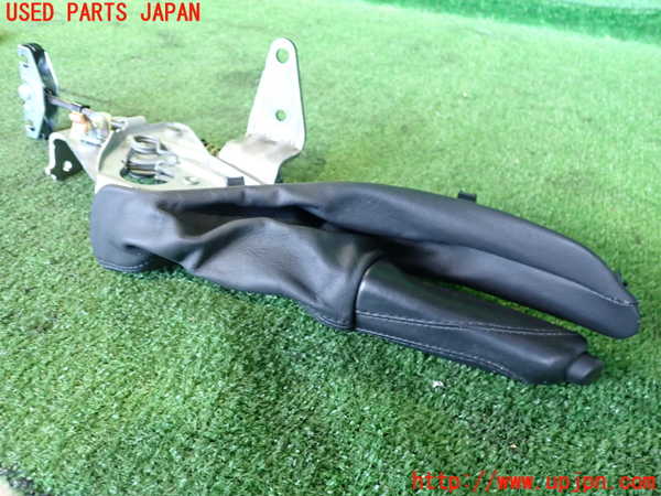 2UPJ-9236187550]BMW M4 クーペ(3C30)(F82)サイドブレーキレバー 中古_3