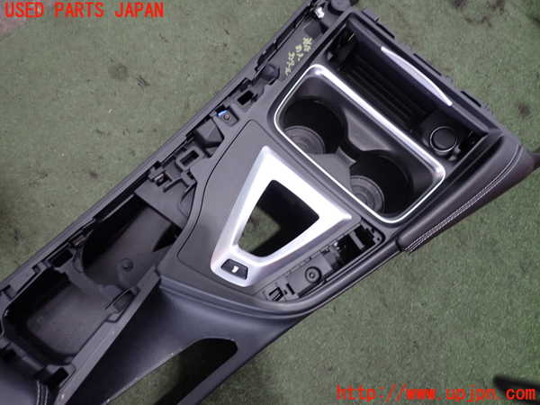 2UPJ-9236187540]BMW M4 クーペ(3C30)(F82)センターコンソール 中古_3