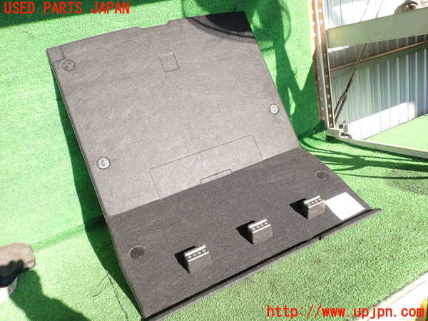 2UPJ-9236187771]BMW M4 クーペ(3C30)(F82)ラゲッジトレイ1 中古_2