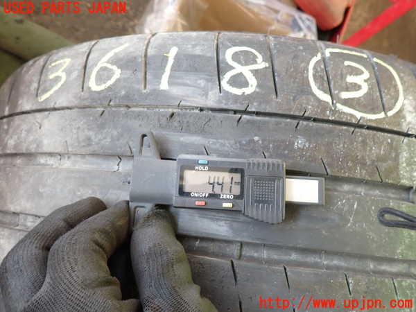 2UPJ-9236189048]BMW M4 クーペ(3C30)(F82)タイヤ　ホイール　1本③ 275/35ZR19 中古_3