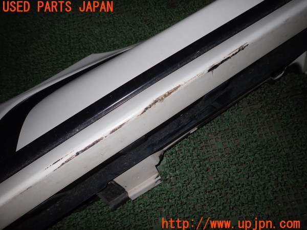 3UPJ=9236190025]GR86(BRZ)RZ(ZN8 A型)純正オプション 右 サイドステップ GR サイドスカート 中古_4