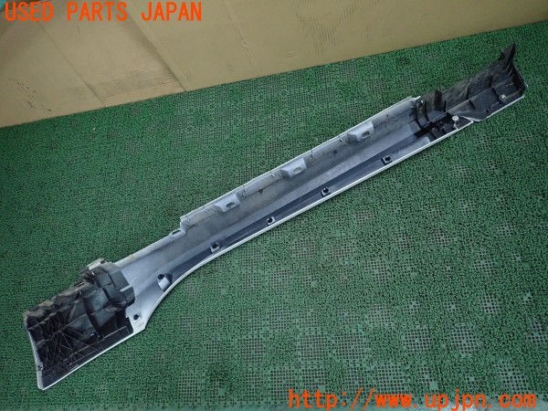 3UPJ=9236190025]GR86(BRZ)RZ(ZN8 A型)純正オプション 右 サイドステップ GR サイドスカート 中古_5