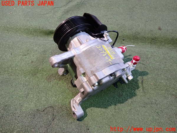 2UPJ-9236196025]GR86(BRZ)(ZN8)エアコンコンプレッサー 中古_2