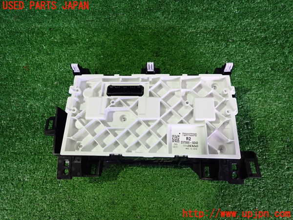 2UPJ-9236196066]GR86(BRZ)(ZN8)エアコンスイッチ1 中古_2