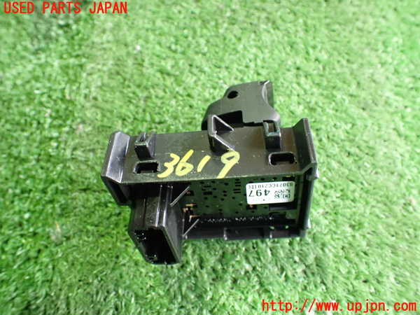 2UPJ-9236196245]GR86(BRZ)(ZN8)左パワーウィンドウスイッチ 中古_2
