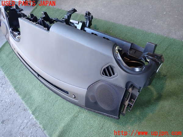 2UPJ-9236197505]GR86(BRZ)(ZN8)ダッシュボード 中古_3