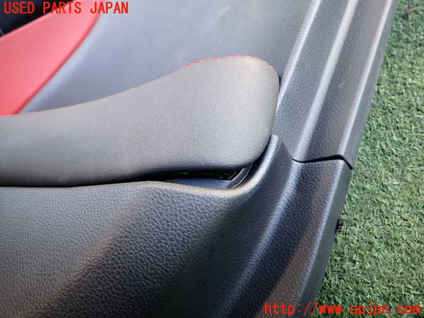 2UPJ-9236191234]GR86(BRZ)(ZN8)右ドア内張り (ジャンク品) 中古_2