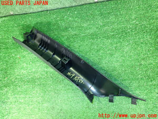 2UPJ-9236197655]GR86(BRZ)(ZN8)右フロントピラートリム 中古_2