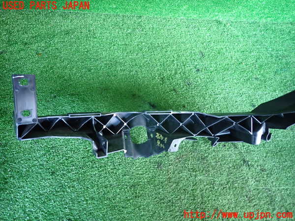 2UPJ-9236201140]BMW 320i ツーリング E91(US20)右ヘッドライトリム 中古_4