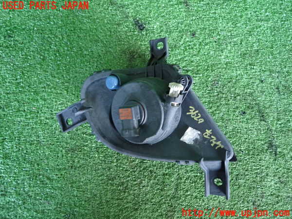 2UPJ-9236201182]BMW 320i ツーリング E91(US20)左フォグ 中古_2