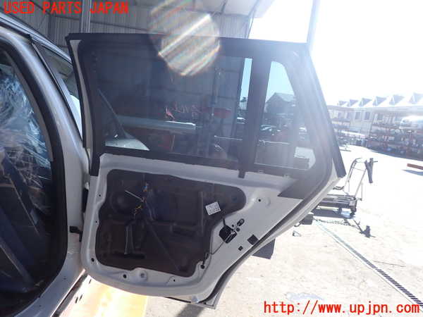 2UPJ-9236201290]BMW 320i ツーリング E91(US20)右後ドア 中古 PILKINGTON M3240 43R-001582_2