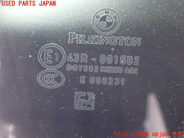 2UPJ-9236201380]BMW 320i ツーリング E91(US20)右クォーターガラス 中古 PILKINGTON M3236 43R-001582_3
