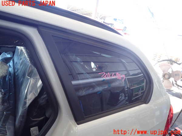 2UPJ-9236201382]BMW 320i ツーリング E91(US20)左クォーターガラス 中古_2
