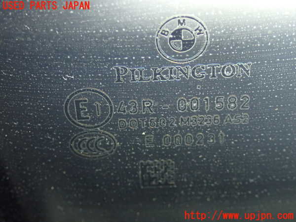 2UPJ-9236201382]BMW 320i ツーリング E91(US20)左クォーターガラス 中古_3