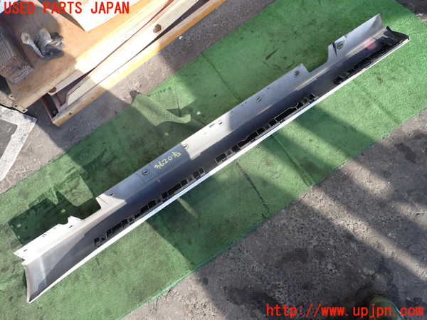 2UPJ-9236201390]BMW 320i ツーリング E91(US20)右サイドステップ 中古_5