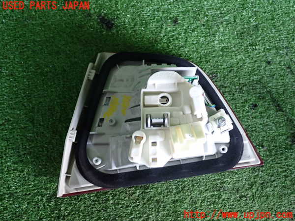 2UPJ-9236201552]BMW 320i ツーリング E91(US20)左リアフィニッシャー 中古_2