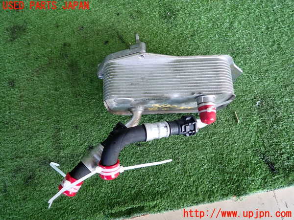 2UPJ-9236202481]BMW 320i ツーリング E91(US20)オイルクーラー1 中古_2