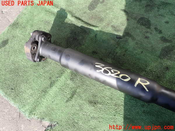 2UPJ-9236203410]BMW 320i ツーリング E91(US20)リアプロペラシャフト 中古_4