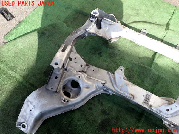 2UPJ-9236205285]BMW 320i ツーリング E91(US20)フロントメンバー 中古_3