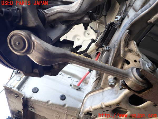 2UPJ-9236205176]BMW 320i ツーリング E91(US20)右フロントロアアーム1 中古_2
