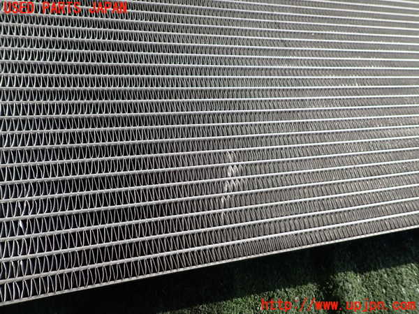 2UPJ-9236206031]BMW 320i ツーリング E91(US20)エアコンコンデンサー1 中古_2