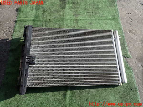 2UPJ-9236206031]BMW 320i ツーリング E91(US20)エアコンコンデンサー1 中古_3