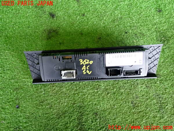 2UPJ-9236206066]BMW 320i ツーリング E91(US20)エアコンスイッチ1 中古_2